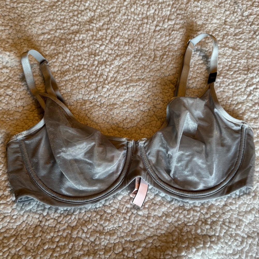 Victoria's Secret Shimmer Underwire Bra - Silver